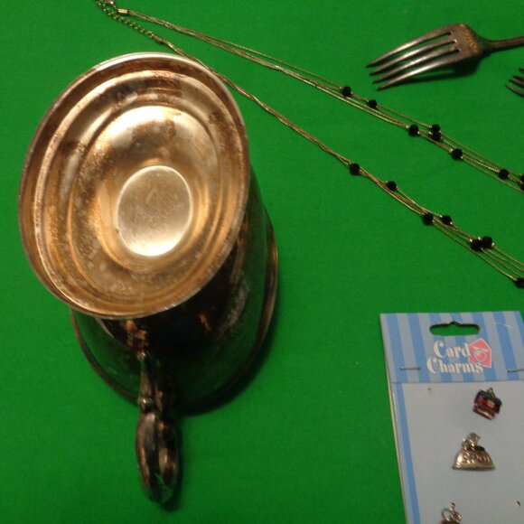 ANTIQUE SILVERPLATE CREAMER & 2 EARLY PLATED ORNATE FORKS NECKLACE CHARM… - Picture 6 of 12